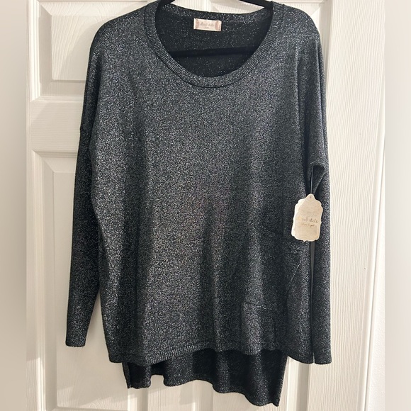 Altar'd State Sweaters - NWT‎ ALTAR’D State Long Black Sparkly Tunic Size Small-Medium